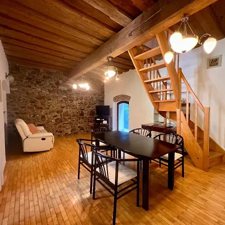 Charming Old Town Loft - Amazing Location דירה לובליאנה